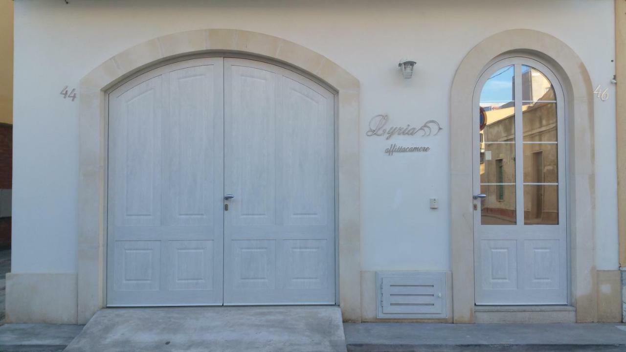 Lyria Hotel Марцамеми Екстериор снимка