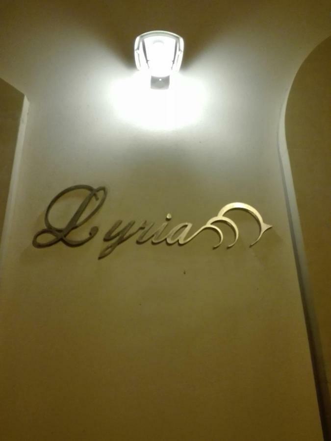 Lyria Hotel Марцамеми Екстериор снимка